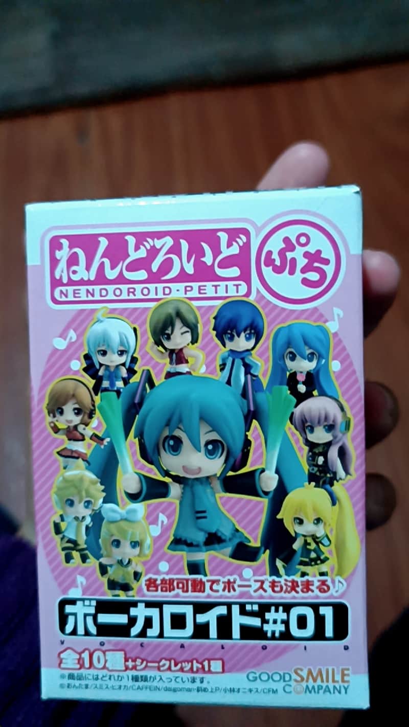 Gashapon Trading Figure Kaito - Nendoroid Petit Hatsune Miku Selection - Vocaloid (Good Smile Company) 4582191964249 (1).jpg
